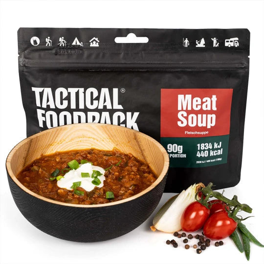 Ration de survie militaire soupe à la viande dans un bol