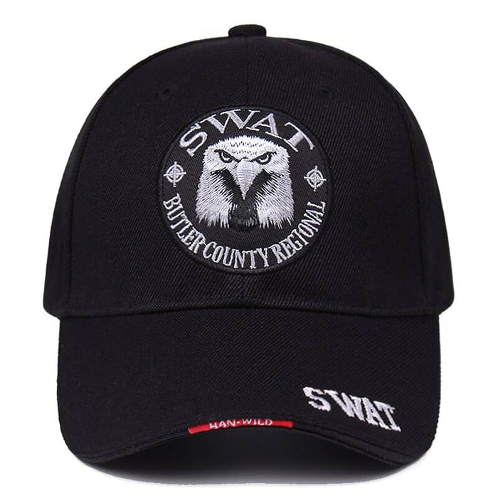 Swat-Mütze von vorne mit einem schwarzen Adler