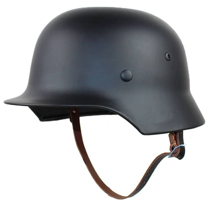 World War II German M35 Helmet, Black